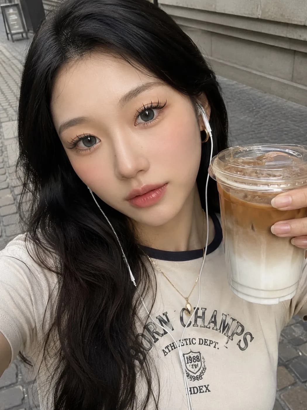 눈썹 반영구 · 어글리뮤즈 UGLYMUSE
